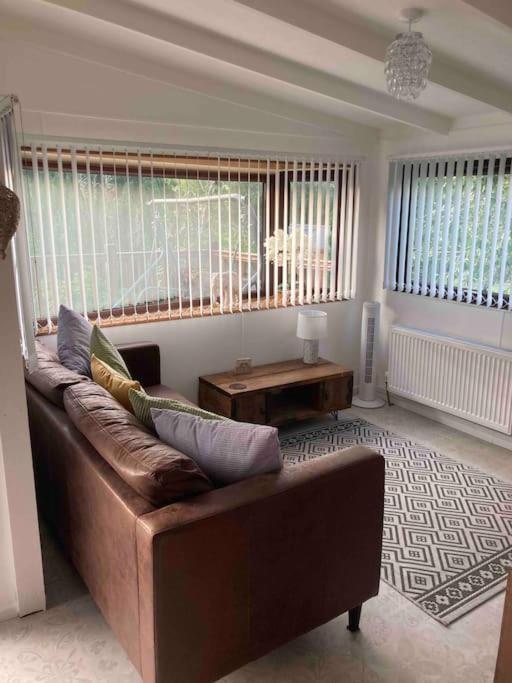 Cwtch Cymru Lodge 7F Caer Beris Holiday Lodge Park Builth Wells Exterior foto